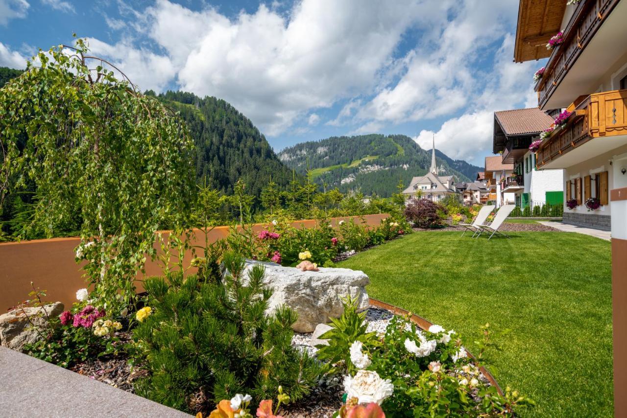 Hotel Vernel Santa Cristina Val Gardena Exterior foto